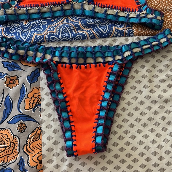 Colorful Patterned Bikini Set - Picture 6 of 7